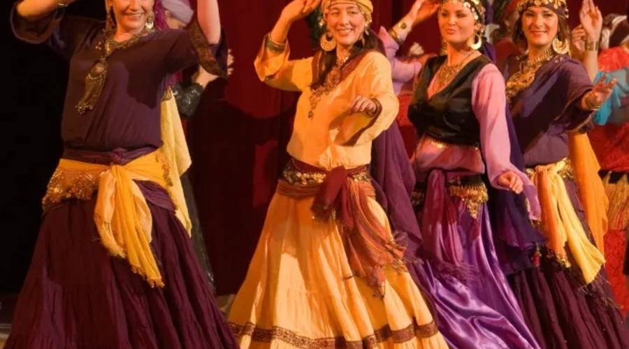 Harissa Tanzkarawane.jpg